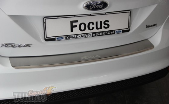 защитная накладка бампера Ford Focus 3 Hatchback)