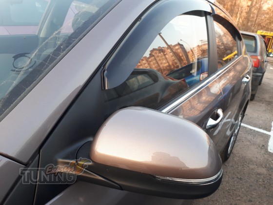Фирменные ветровики на Kia Rio 4 седан