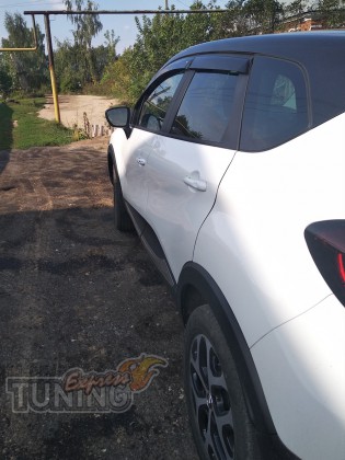 Фирменные дефлекторы для Renault Kaptur киев