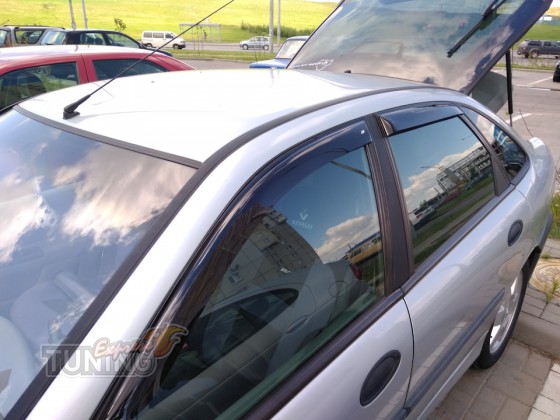 Дефлекторы окон Renault Laguna 1 оригинал Cobra фото