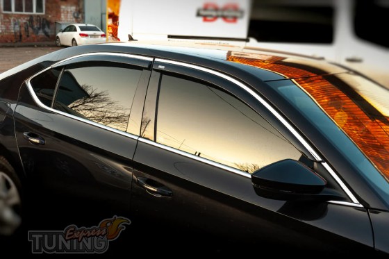 Ветровики окон Skoda Superb 3 с хром молдингами