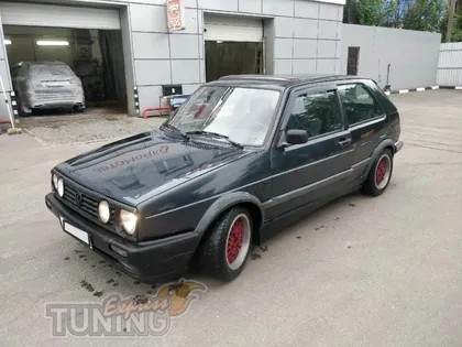 Оригинальные дефлекторы окон Volkswagen Golf 2 фото