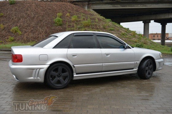 Ветровики на окна Audi A6 C4 седан оригинал Cobra