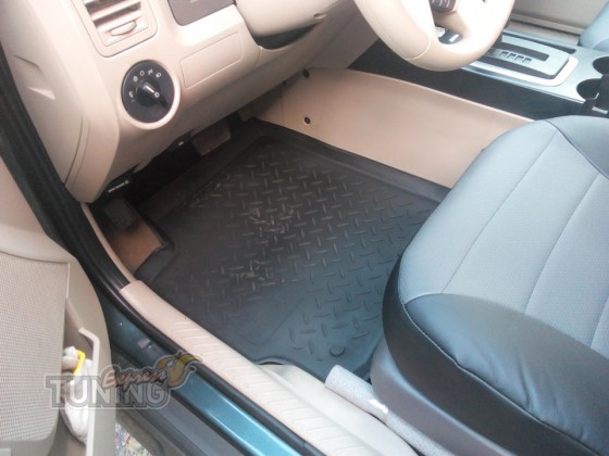 Резиновые коврики для Ford Escape 2