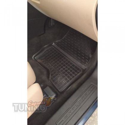 Коврики в Ford Explorer 5 с перемычкой