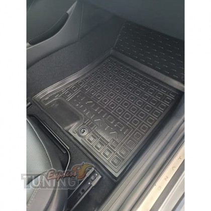 Резиновые коврики Hyundai Sonata 8 DN8 с перемычкой