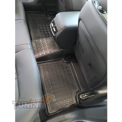 Резиновые коврики на Hyundai Sonata 8 DN8 с перемычкой