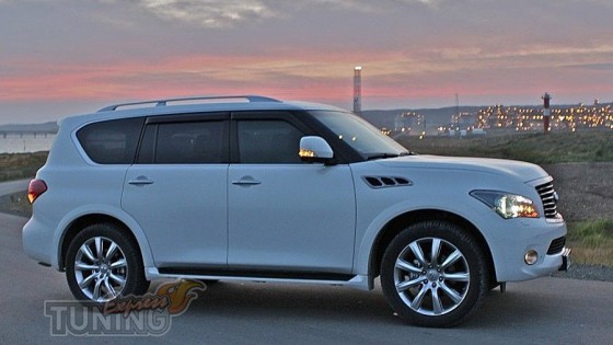 Дефлекторы окон Infiniti QX80 оригинал фото