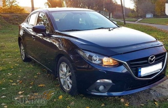 Дефлектор на капот Mazda 3 BM оригинал фото черный