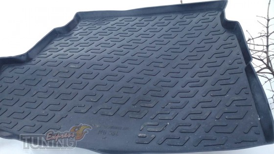 Коврик в багажник MG 350 фото