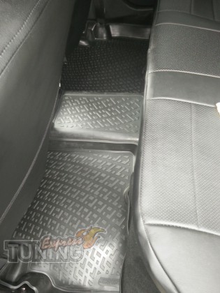 Фирменные коврики салона Nissan Almera G15 фото резина