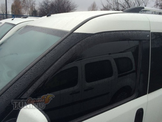 Дефлекторы окон Opel Combo D фото