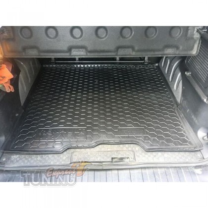 Резиновый коврик багажника Renault Trafic 3