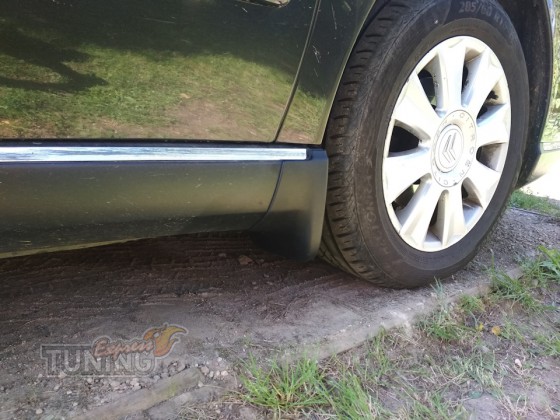 Передние брызговики Citroen C5 оригинальный комплект из 2шт