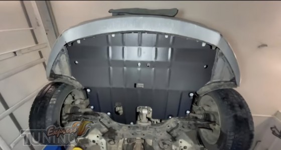 Захист двигуна та коробки Kia Carens 4 2013-2022