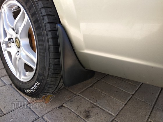 Передние брызговики Nissan Almera Classic B10 комплект из 2шт