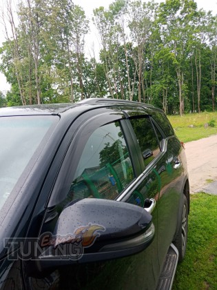 Дефлекторы окон для Toyota Fortuner 2 