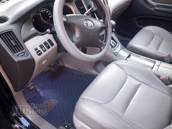 Оригинальные коврики в салон Toyota Highlander 1 фото