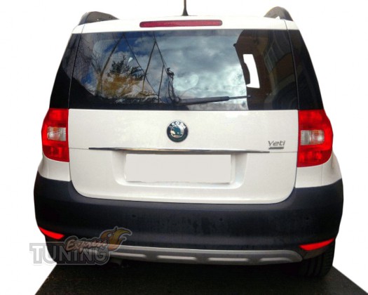 Omsa Line Хромированная накладка над номером Skoda Yeti - Картинка 1
