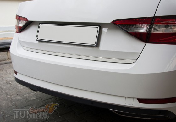 Omsa Line Хромована накладка на нижній край кришки багажника Skoda Superb 3 - Заображення 1