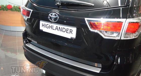 Накладка на задний бампер Toyota Highlander 3 (защитная накладка