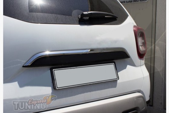 Omsa Line Хром накладка над номером Renault Duster 2  - Картинка 1