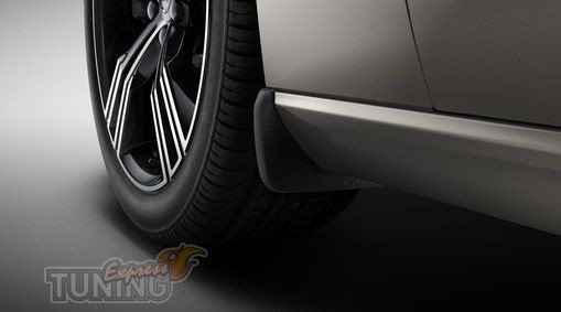 Передние брызговики Volvo S60 3 с 2019- года оригинал 2шт