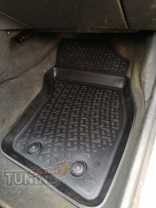 Резиновые коврики Volvo S40 1 