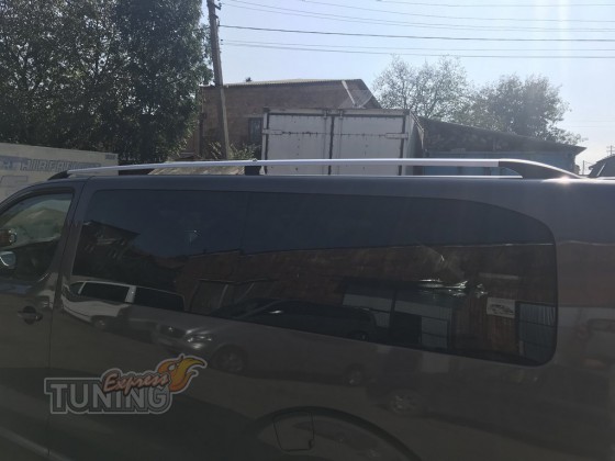Установка рейлингов на Peugeot Traveller фото