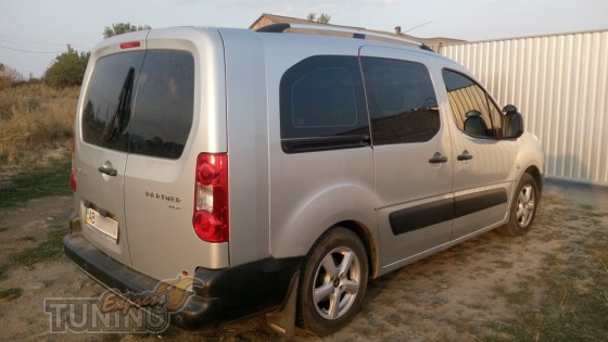 Модельные рейлинги для Peugeot Partner 2 оригинал