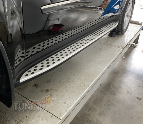 Оригинальные пороги Mercedes GL X164