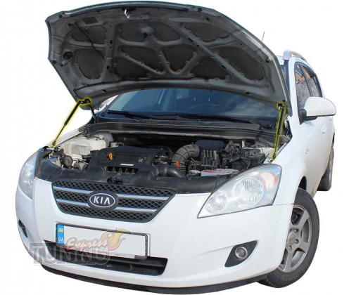 Амортизатор капота Kia Ceed 1 фото