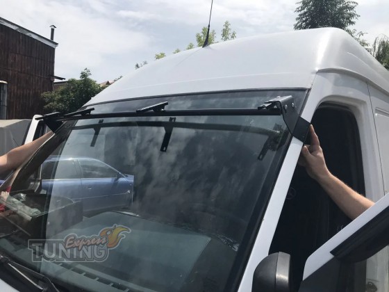 Оригинальный козырек над стеклом Мерседес Спринтер 901
