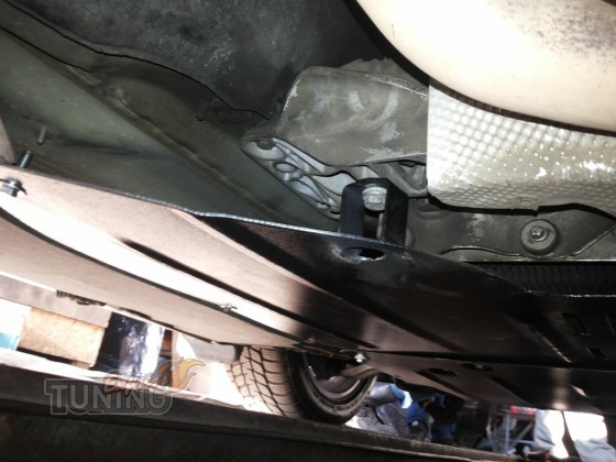 Защита коробки передач BMW 5 E60 ( защита АКПП БМВ 5 Е60)