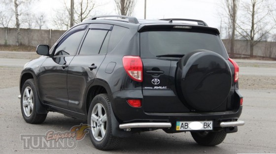 Уголки на задний бампер Toyota Rav4 3