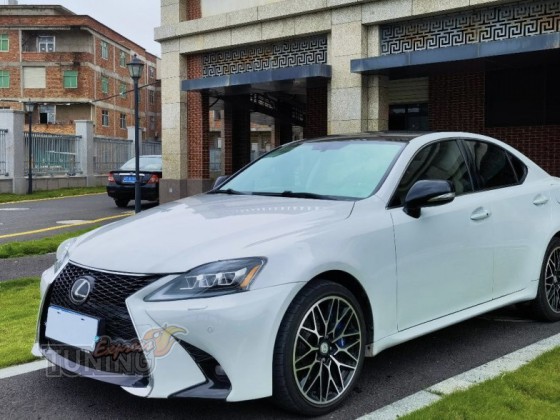 Купить фары на LExus IS250 фото