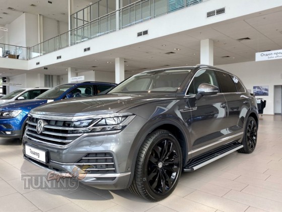 Боковые пороги Volkswagen Touareg 3 оригинал