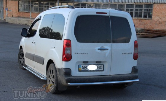 Одинарная труба на задний бампер Peugeot Partner 2 Tepee