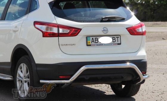 Труба на задний бампер Nissan Qashqai 2 J11 изогнутая