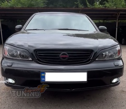 Реснички на передние фары Nissan Maxima A33