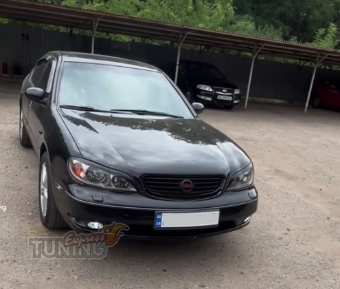 Накладки на передние фары Nissan Maxima A33