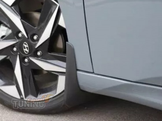 Передние брызговики Hyundai Elantra CN7