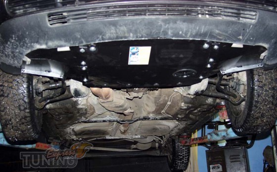 Защита двигателя Audi 100 V2.0 (защита картера Ауди 100 V2.0)