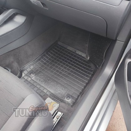 Коврики для Volkswagen Golf 5 с перемычкой
