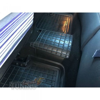 Коврики Renault Megane 3 с перемычкой