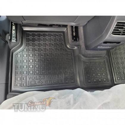 Коврики Volkswagen ID4 с перемычкой