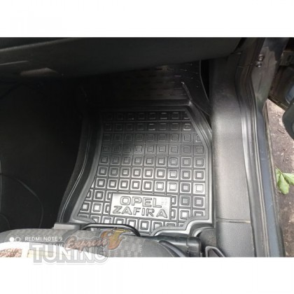 Коврики в Opel Zafira A с бортиком и перемычкой