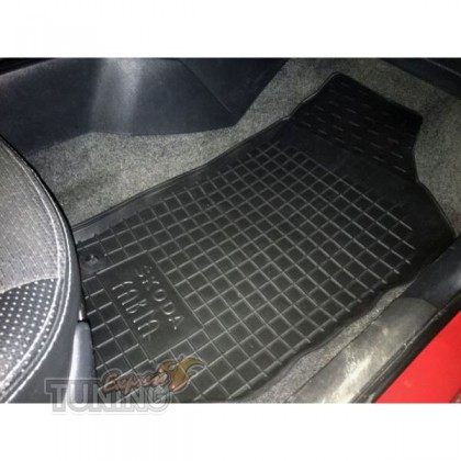 Коврики в Skoda Fabia 1 6Y с перемычкой