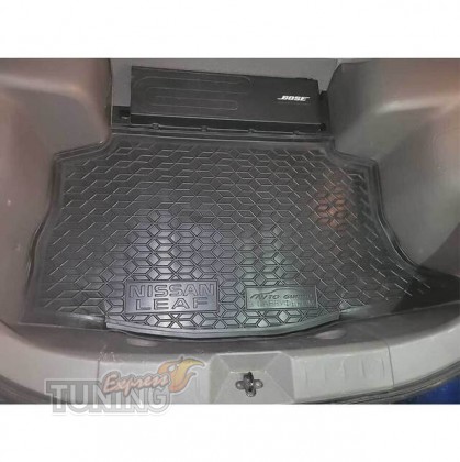 Коврик в багажник Nissan Leaf 1 ZE0 из саббуфером