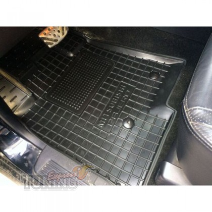 Ковры в Mitsubishi Pajero Wagon 3 с перемычкой